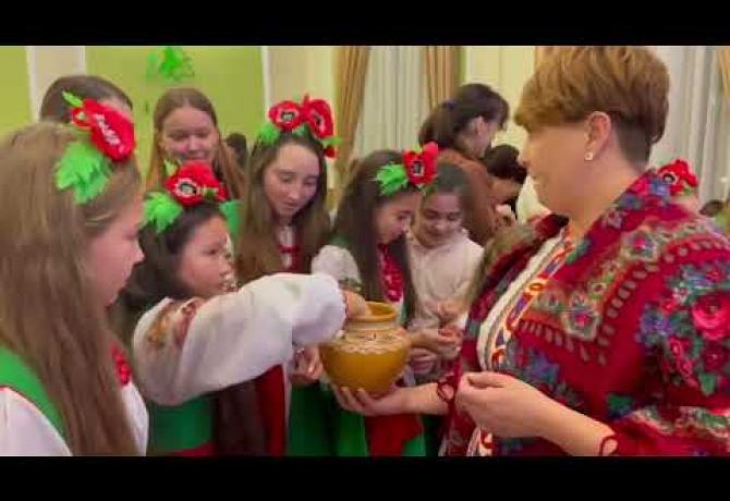 Embedded thumbnail for Андріївські вечорниці